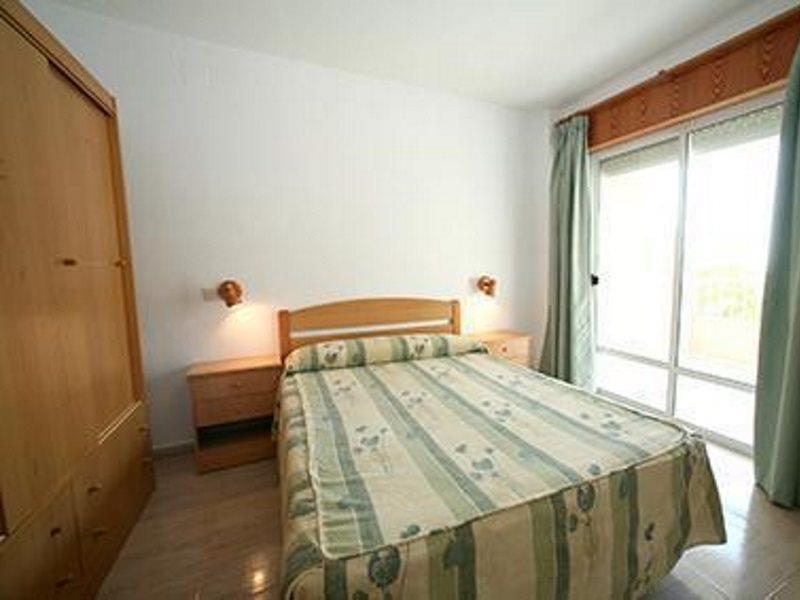 Riviera Beach Apartments Пилар де ла Горадада Экстерьер фото